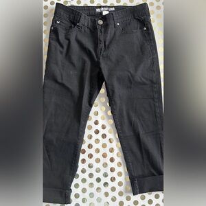 Dream Out Loud Black Capris